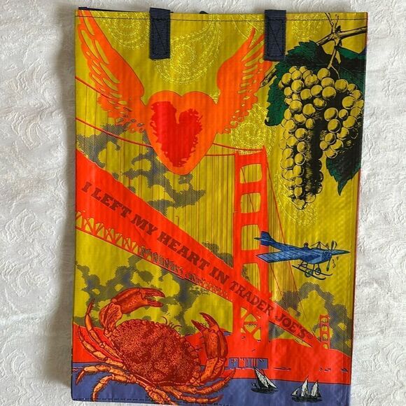 Trader Joe’s Plastic Reusable Shopping Tote Bag 6 Gallon California - Picture 1 of 2
